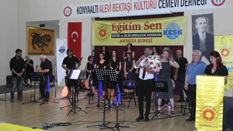 Koromuzdan Coşkulu Konser