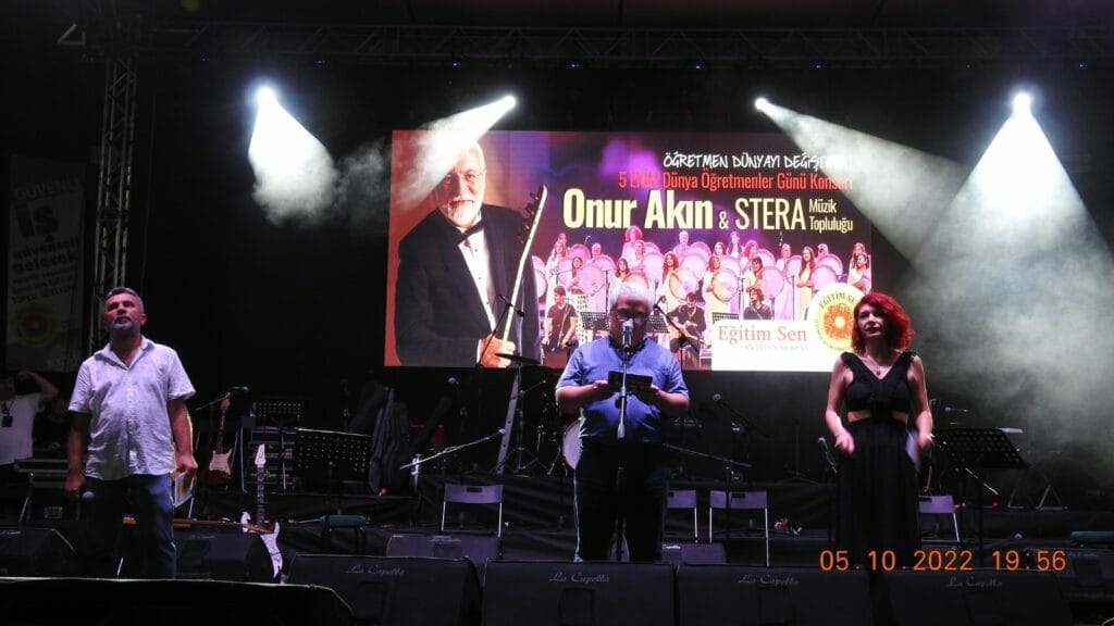 5 EKİM DÜNYA ÖĞRETMENLER GÜNÜ KONSERİMİZ COŞKULU GEÇTİ